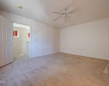 3221 N 37th Street - Photo Thumbnail 42