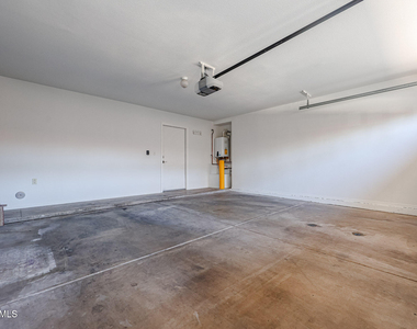 3221 N 37th Street - Photo Thumbnail 49