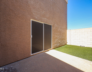 3221 N 37th Street - Photo Thumbnail 7