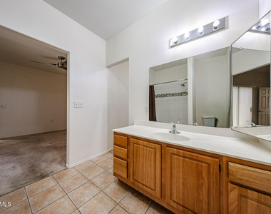 3221 N 37th Street - Photo Thumbnail 36