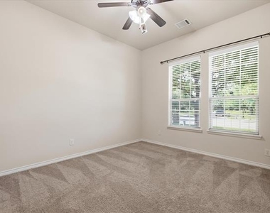 14160 Tahoe Lane - Photo Thumbnail 11