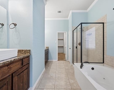 14160 Tahoe Lane - Photo Thumbnail 12