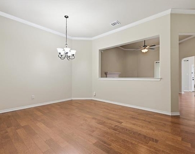 14160 Tahoe Lane - Photo Thumbnail 6