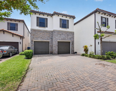 4009 Sequoia Place - Photo Thumbnail 51