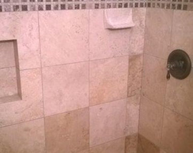 1608 W Inverness Drive - Photo Thumbnail 14