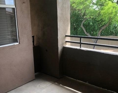 7009 E Acoma Drive - Photo Thumbnail 20