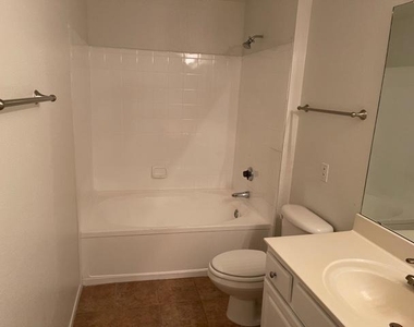 7009 E Acoma Drive - Photo Thumbnail 19