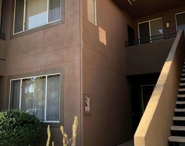 7009 E Acoma Drive - Photo Thumbnail 4