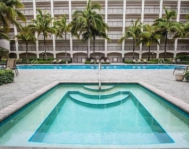 1690 Renaissance Commons Boulevard - Photo Thumbnail 19
