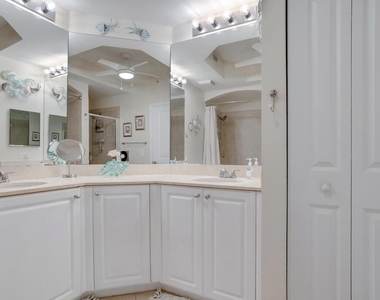1690 Renaissance Commons Boulevard - Photo Thumbnail 7