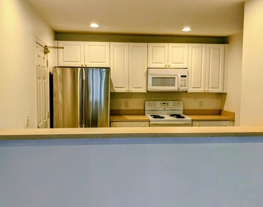 1804 Blue Heron Lane - Photo Thumbnail 11