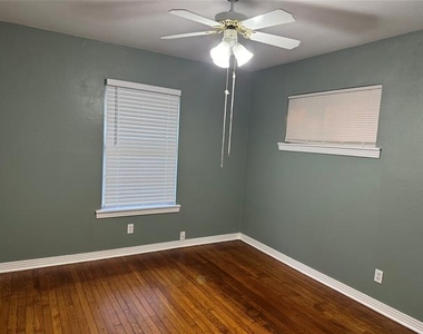1406 Country Club Road - Photo Thumbnail 16