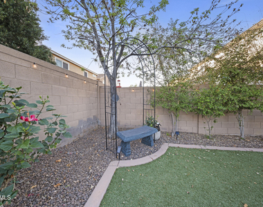 17239 W Ironwood Street - Photo Thumbnail 17