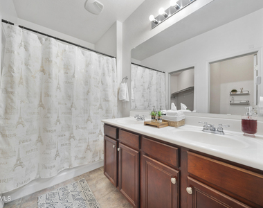 17239 W Ironwood Street - Photo Thumbnail 25