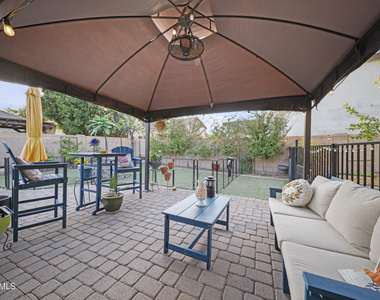 17239 W Ironwood Street - Photo Thumbnail 12