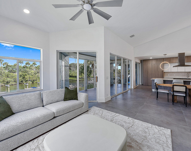 802 Captains Way - Photo Thumbnail 7