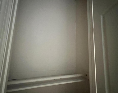 1229 W Pierce Street - Photo Thumbnail 10