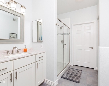 15252 N 100th Street - Photo Thumbnail 20