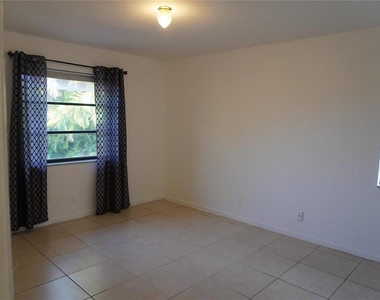 5600 N Park - Photo Thumbnail 6