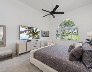 114 Waters Edge Drive - Photo Thumbnail 14