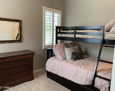 1608 W White Feather Lane - Photo Thumbnail 31