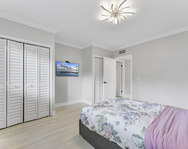 6314 Longboat Lane W - Photo Thumbnail 17