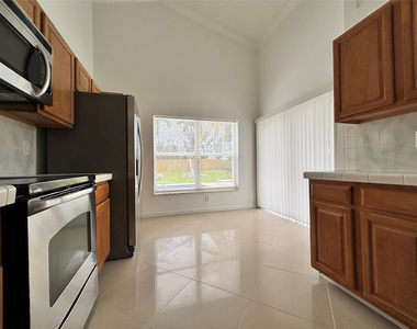 2990 Nw 68th Avenue - Photo Thumbnail 15