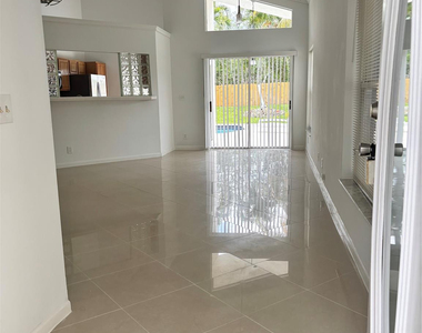 2990 Nw 68th Avenue - Photo Thumbnail 6