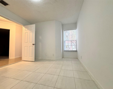 2990 Nw 68th Avenue - Photo Thumbnail 24