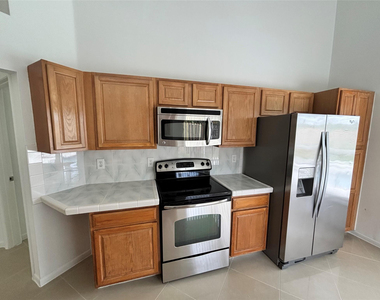 2990 Nw 68th Avenue - Photo Thumbnail 10