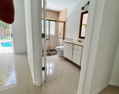 2990 Nw 68th Avenue - Photo Thumbnail 32