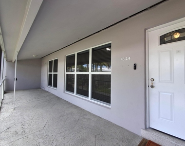 1624 Ne 25th Street - Photo Thumbnail 17
