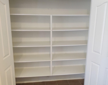 3135 N 127th Avenue - Photo Thumbnail 10