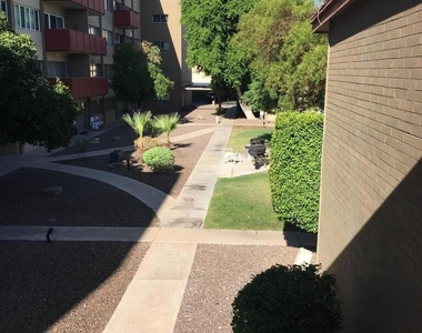 357 E Thomas Road - Photo Thumbnail 10