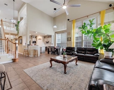 4205 Tiffany Drive - Photo Thumbnail 4