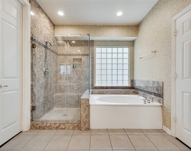 4205 Tiffany Drive - Photo Thumbnail 14