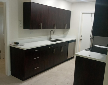 7400 Kimberly Boulevard - Photo Thumbnail 2
