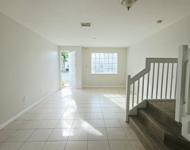 4154 Napoli Lake Drive - Photo Thumbnail 5