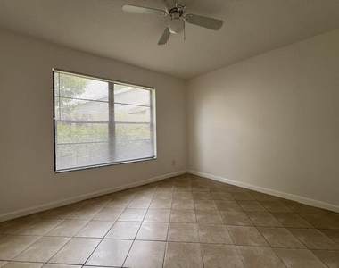 1307 Hempstead Street - Photo Thumbnail 11