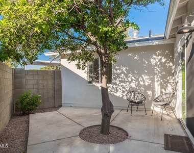 6749 E Wilshire Drive - Photo Thumbnail 30