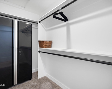 6749 E Wilshire Drive - Photo Thumbnail 31