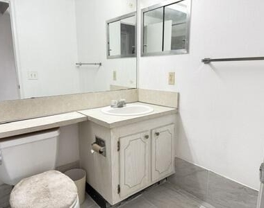 21 Waltham A - Photo Thumbnail 16