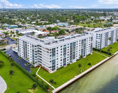301 Lake Shore Drive - Photo Thumbnail 54