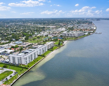301 Lake Shore Drive - Photo Thumbnail 42