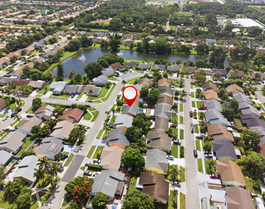 5635 Lake George Place - Photo Thumbnail 40