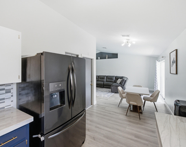 5635 Lake George Place - Photo Thumbnail 14