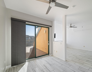 17 W Vernon Avenue - Photo Thumbnail 23