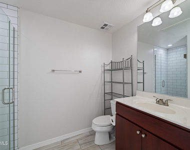 17 W Vernon Avenue - Photo Thumbnail 10