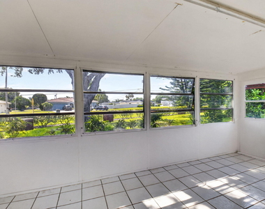 300 Nw 42nd Street - Photo Thumbnail 19