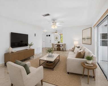 300 Nw 42nd Street - Photo Thumbnail 2